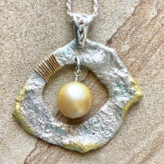 #444 Reticulated Sterling & South Sea Pearl Pendant