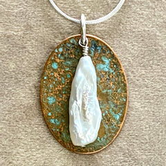 #127 Patina Oval & Pearl