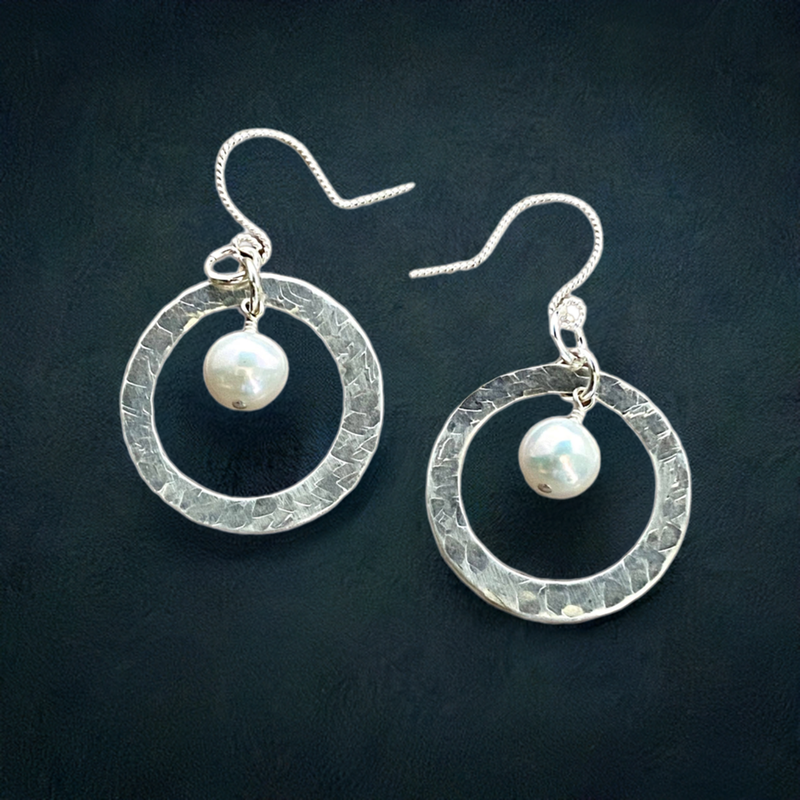 #617 Sterling Circle Earrings w/Pearls