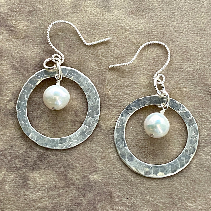 #617 Sterling Circle Earrings w/Pearls