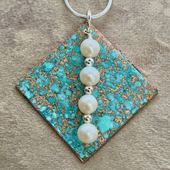 #678 Patina Diamond   w/Pearls