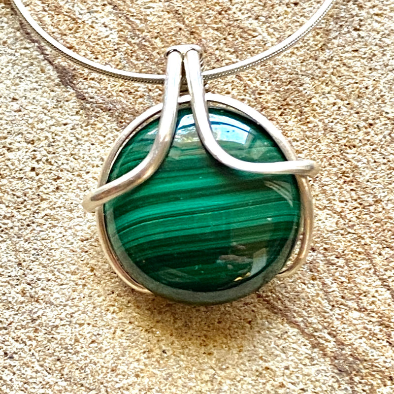 Malachite pendant #552